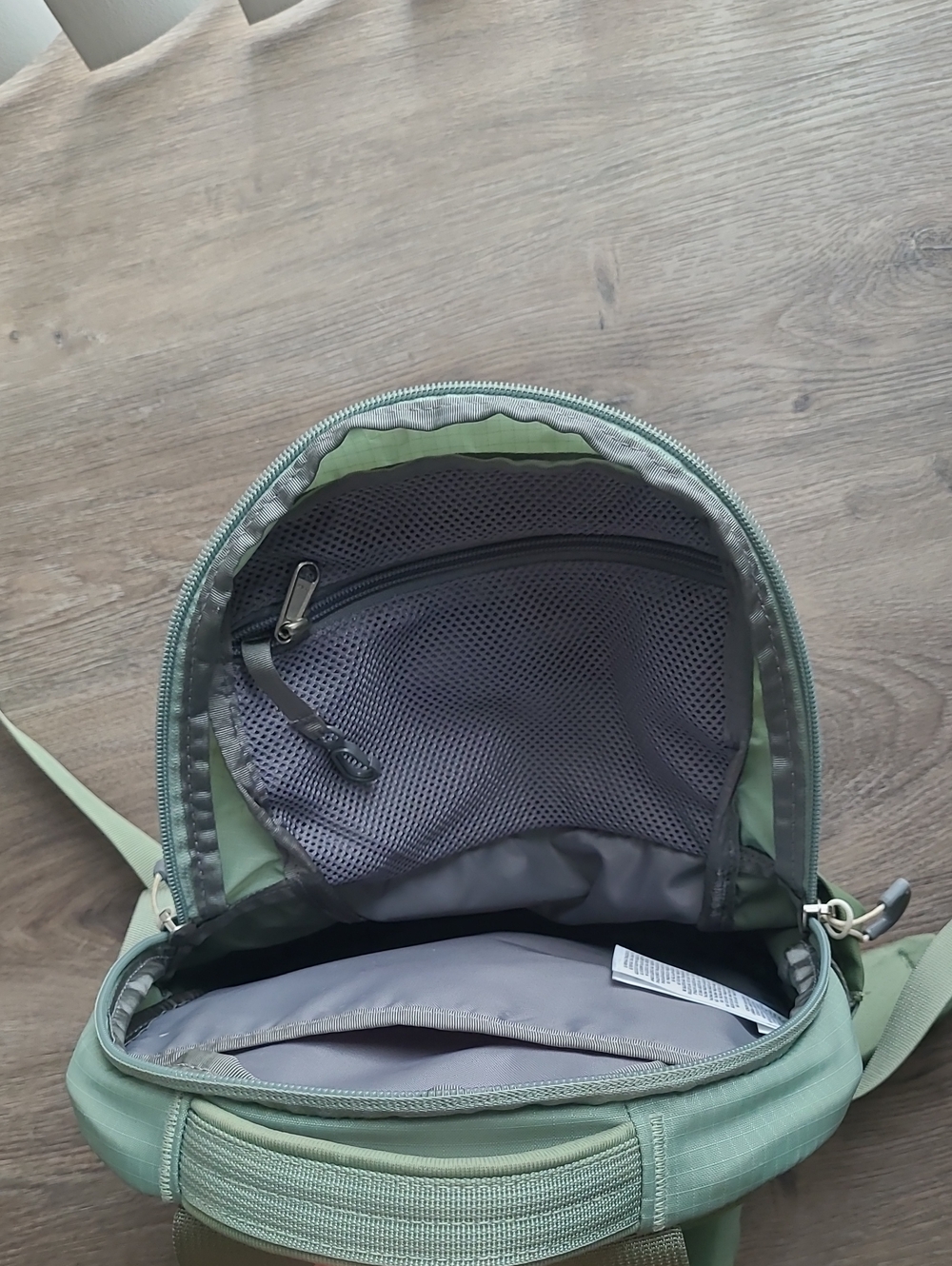 North Face Mini Borealis - Picture 3 of 6